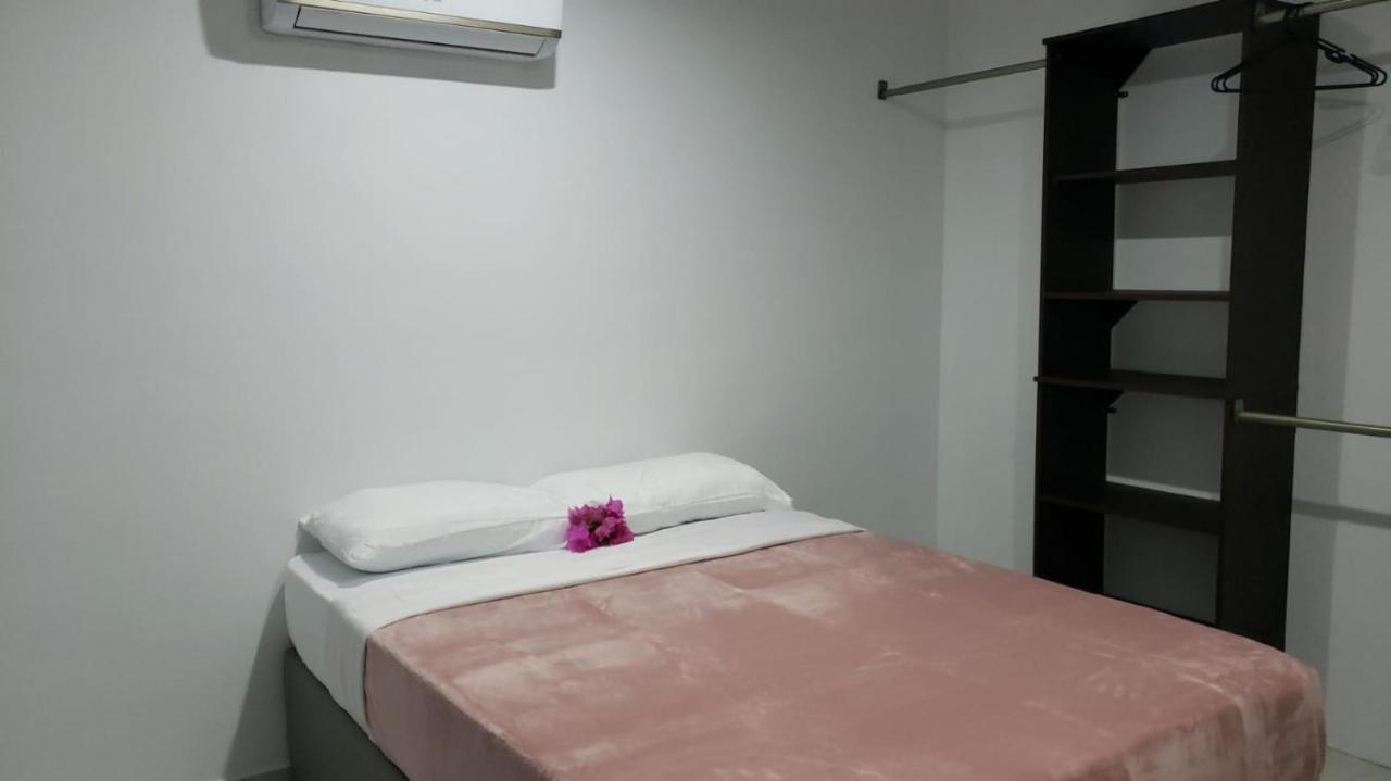 Cg Apartment - Flamboyan Willemstad Extérieur photo