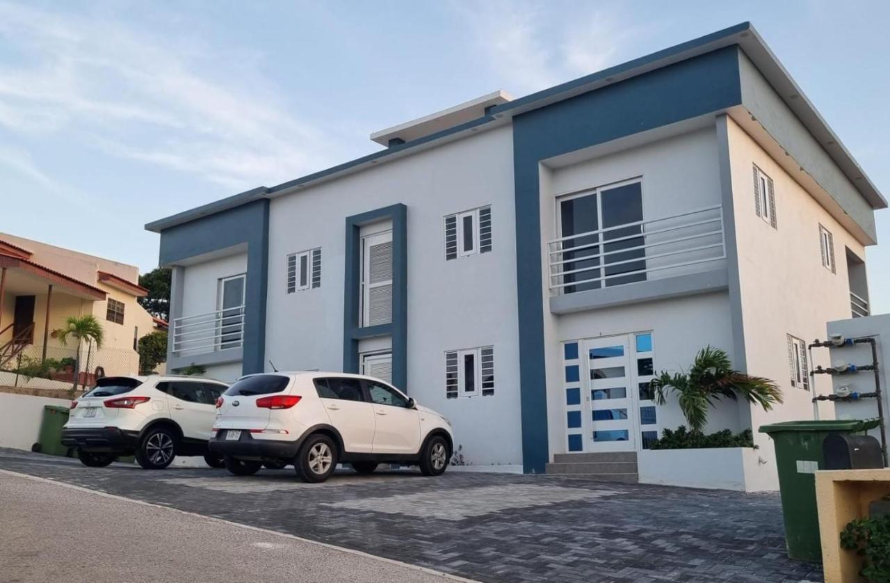 Cg Apartment - Flamboyan Willemstad Extérieur photo